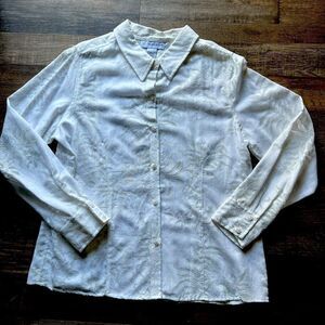 Sag Harbor ..women  blouse with long sleeve